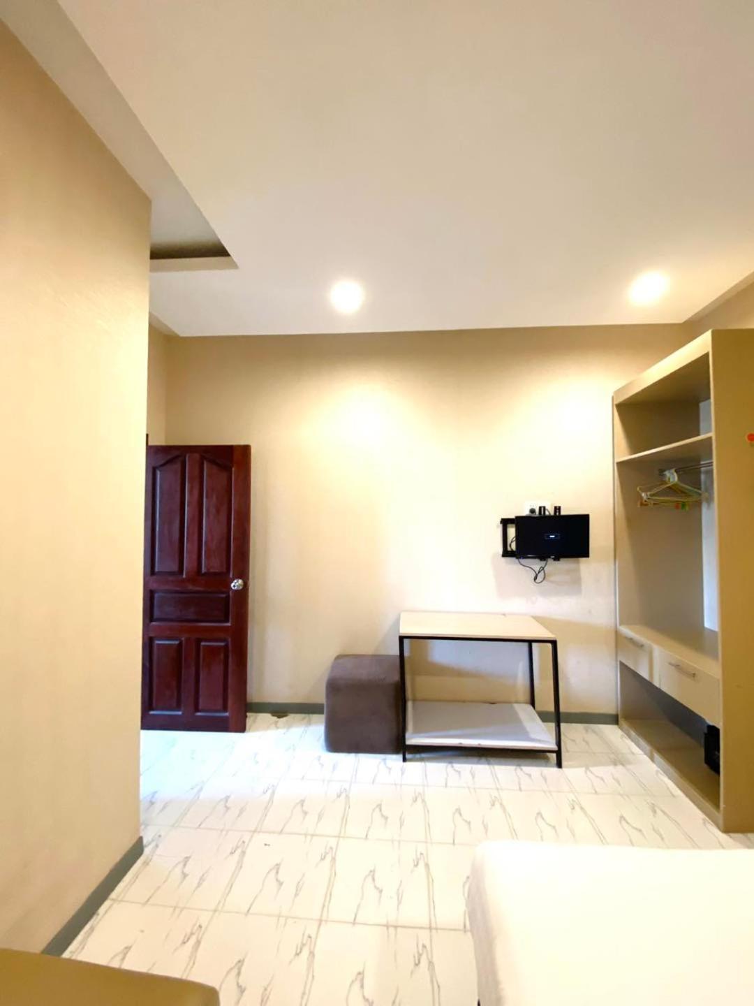 White Residence Hotel & Apartment Phnom Penh Zewnętrze zdjęcie