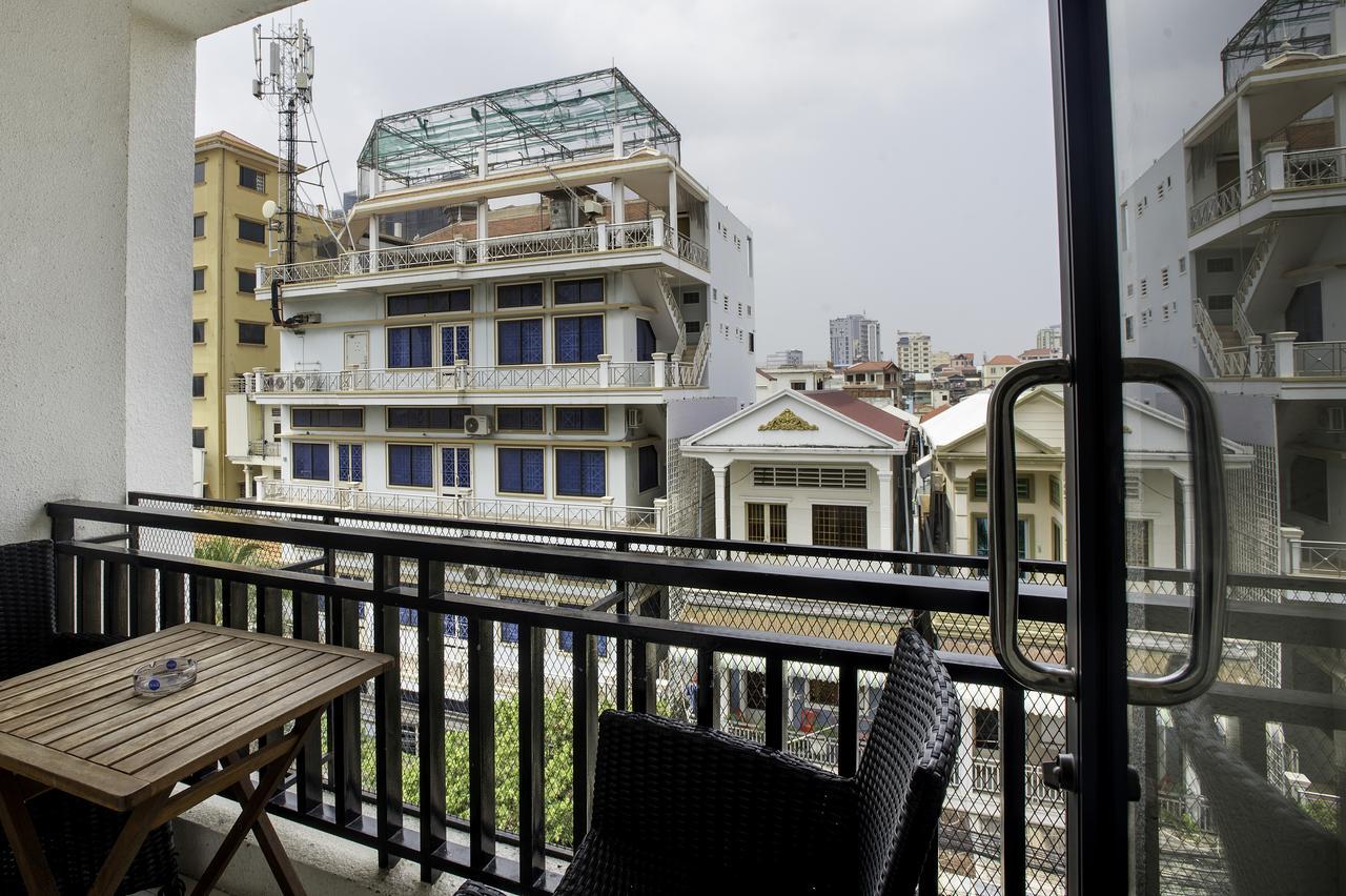 White Residence Hotel & Apartment Phnom Penh Zewnętrze zdjęcie