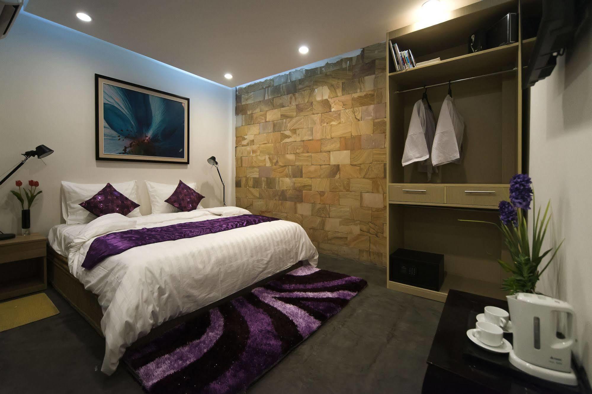 White Residence Hotel & Apartment Phnom Penh Zewnętrze zdjęcie